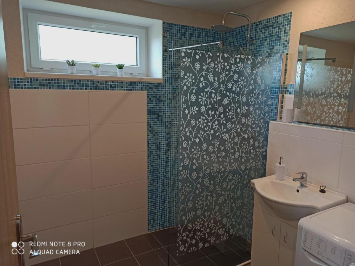 Apartman U Vrbu Cerna v Posumavi Luaran gambar
