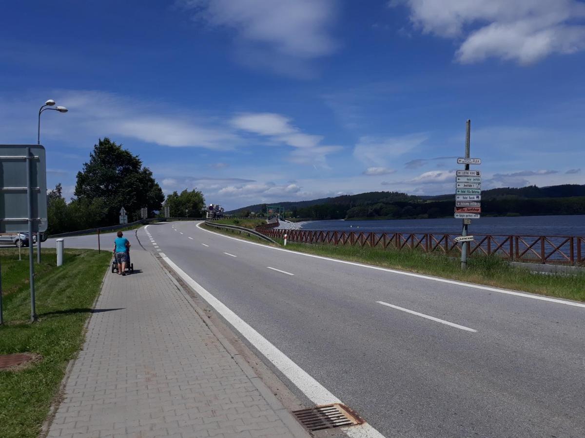 Apartman U Vrbu Cerna v Posumavi Luaran gambar