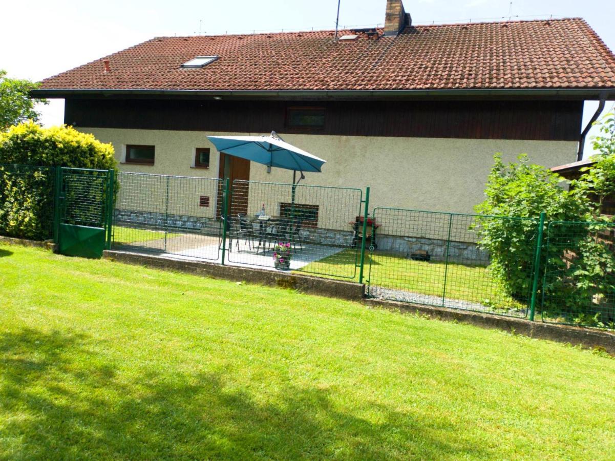 Apartman U Vrbu Cerna v Posumavi Luaran gambar